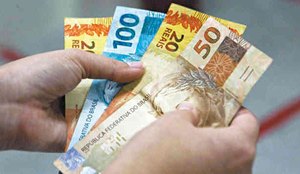 Congresso aprova Lei de Diretrizes Orçamentárias com salário mínimo de R$ 1.147