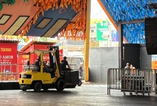 Desmontagem parque do povo