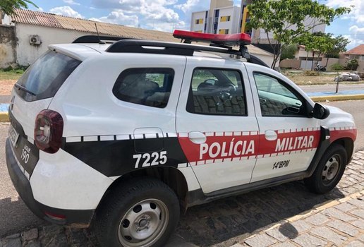 Polícia Militar foi acionada para ocorrência.