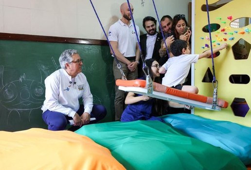 B8930049 a272 4e7c 876f 6ff12620fda0