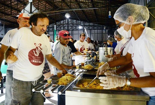 Natal dos moradores de rua 04