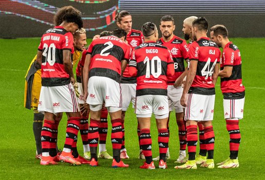 O Flamengo atropelou o Grêmio pelo placar de 4 a 0