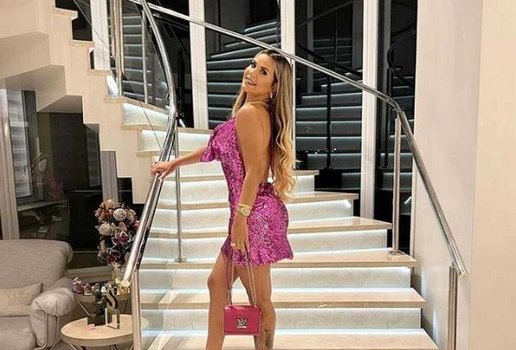 Deolane bezerra ee0eb13e21 Easy Resize com