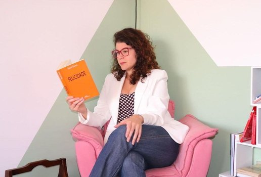 Stella Moraes, psicóloga