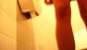 Preso suspeito de filmar mulheres em banheiro de shopping, em João Pessoa