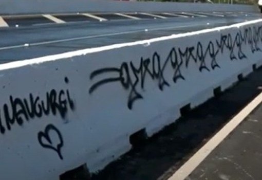 Pichacao viaduto