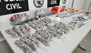 Apreensaodrogasedinheiro