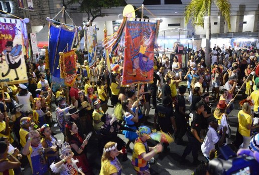 Desfile das Muriçocas lotou a 'Via Folia', em João Pessoa