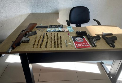 Polícia Militar prende homem e apreende armas de fogo em João Pessoa