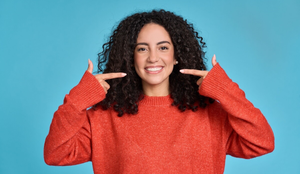 São necessários alguns cuidados para consumir o doce e não prejudicar os dentes (Imagem: Roman Samborskyi | Shutterstock)