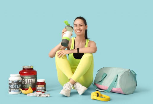 O consumo adequado de proteína ajuda a preservar a massa magra e a saúde ao longo da vida (Imagem: Pixel-Shot | Shutterstock)