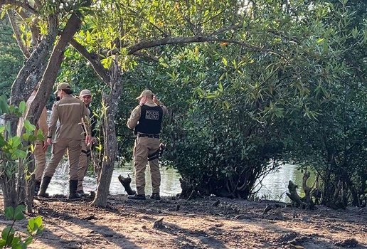 Ce679151 43dc 4cb1 a76c 8e6ed5f84b8d