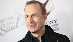 Bob odenkirk rushed hospital collapsing better call saul set