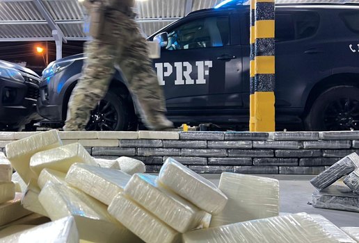 PRF apreende 13 tonelada de cocaina em Alhandra na maior operacao da historia da Paraiba 3