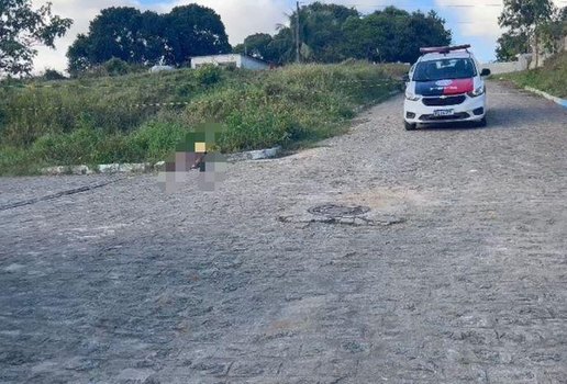 Equipes da Polícia Militar foram acionadas.