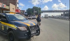 PRF desfaz quatro pontos de bloqueio em rodovias paraibanas