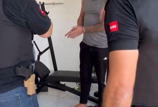 Suspeito foi detido na casa onde morava, em Tambauzinho