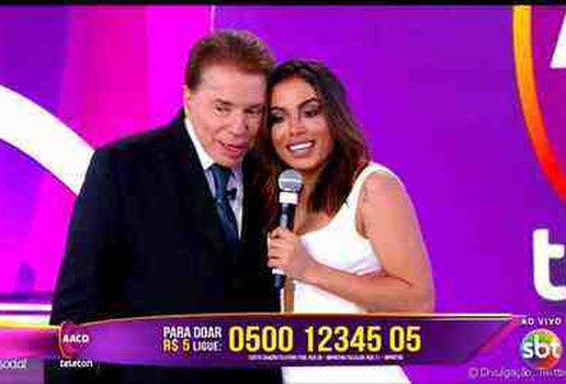 Anitta e silvio santos no teleton