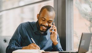 O trabalho exige cuidado com certos hábitos (Imagem: prostooleh | Freepik)