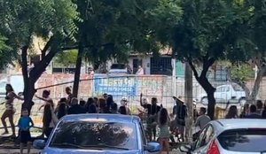 Fãs invadem 'Farofa da GKay' em Fortaleza
