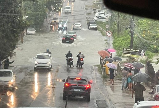 Chuvas devem continuar no Litoral da Paraíba neste sábado (16)