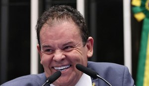 ADNRÉ AMARAL SENADOR PARAIBANO