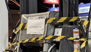 FOTOINTERDICAO bomba posto