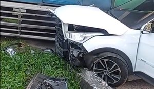 Trem bayeux batida carro