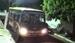 Onibus descontrolado em aracagi