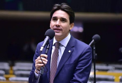 Ministro Silvio Costa Filho