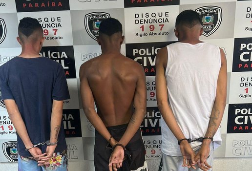 Trio é detido e polícia apreende armas e drogas no Grotão, em João Pessoa