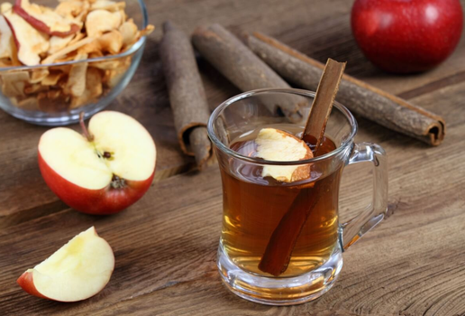 Chá de maçã com canela (Imagem: iva | Shutterstock)