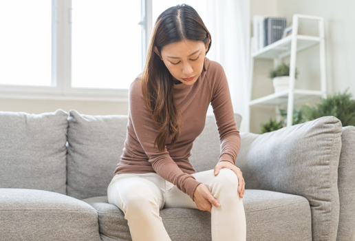 Fatores silenciosos estão entre os principais vilões da saúde das articulações (Imagem: Kmpzzz | Shutterstock)