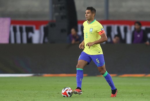 53184775646 3905dd2f00 b