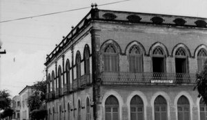 Sobrado antigo na Praca D Adauto Municipio de Joao Pessoa 1957