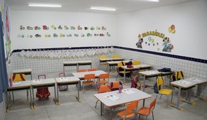 Centro de Educação Infantil Manoel Gomes.