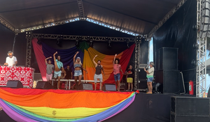 Parada LGBTQIAPNB+ de João Pessoa destaca resistência e cultura antirracista