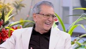 Carlos Alberto de Nóbrega é hospitalizado em São Paulo