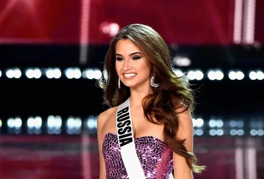 Ex candidata a Miss Universo morre aos 30 anos apos acidente de carro