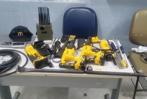 Dupla caixa eletronicos portalt5