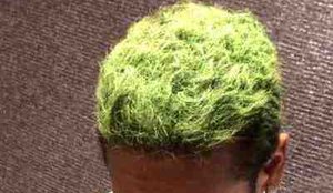 Neymar cabelo verde