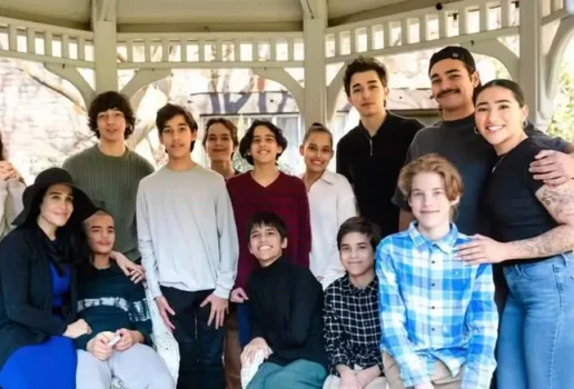 Mulher da a luz 8 gemeos e ja tinha 6 filhos conheca o caso