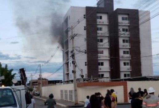 Incêndio aconteceu em Sousa, no Sertão do estado