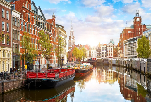 Fora das rotas mais comuns da Europa, há destinos ideais para quem ama música, história e gastronomia (Imagem: Yasonya | Shutterstock)