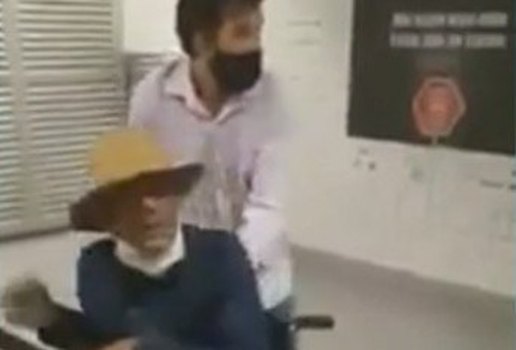 Video cadeirante briga no metro e sai correndo para fugir de segurancas