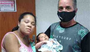 Policial civil salva vida de bebe em Joao Pessoa