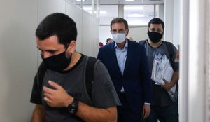 Apos audiencia de custodia Crivella vai para presidio no Rio