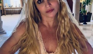 Autobiografia de Britney Spears é adiada após boatos de revelações sobre famosos