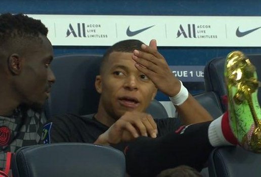 Mbappé na bronca com Neymar