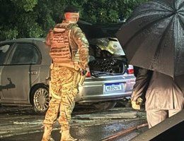 Carro artefatos explosivos praca dos tres poderes foto reproducao X lazarorosa25